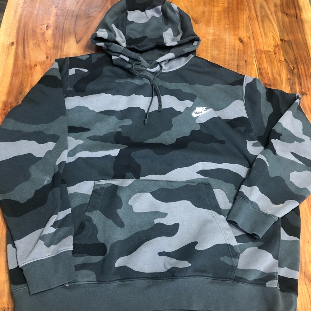 Men’s Nike Hoodie XXL